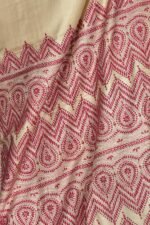 Off white Kantha Traditional Pure Tussar Saree - Image 5